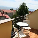 Petricic With Swimming Pool 아파트 Ičići